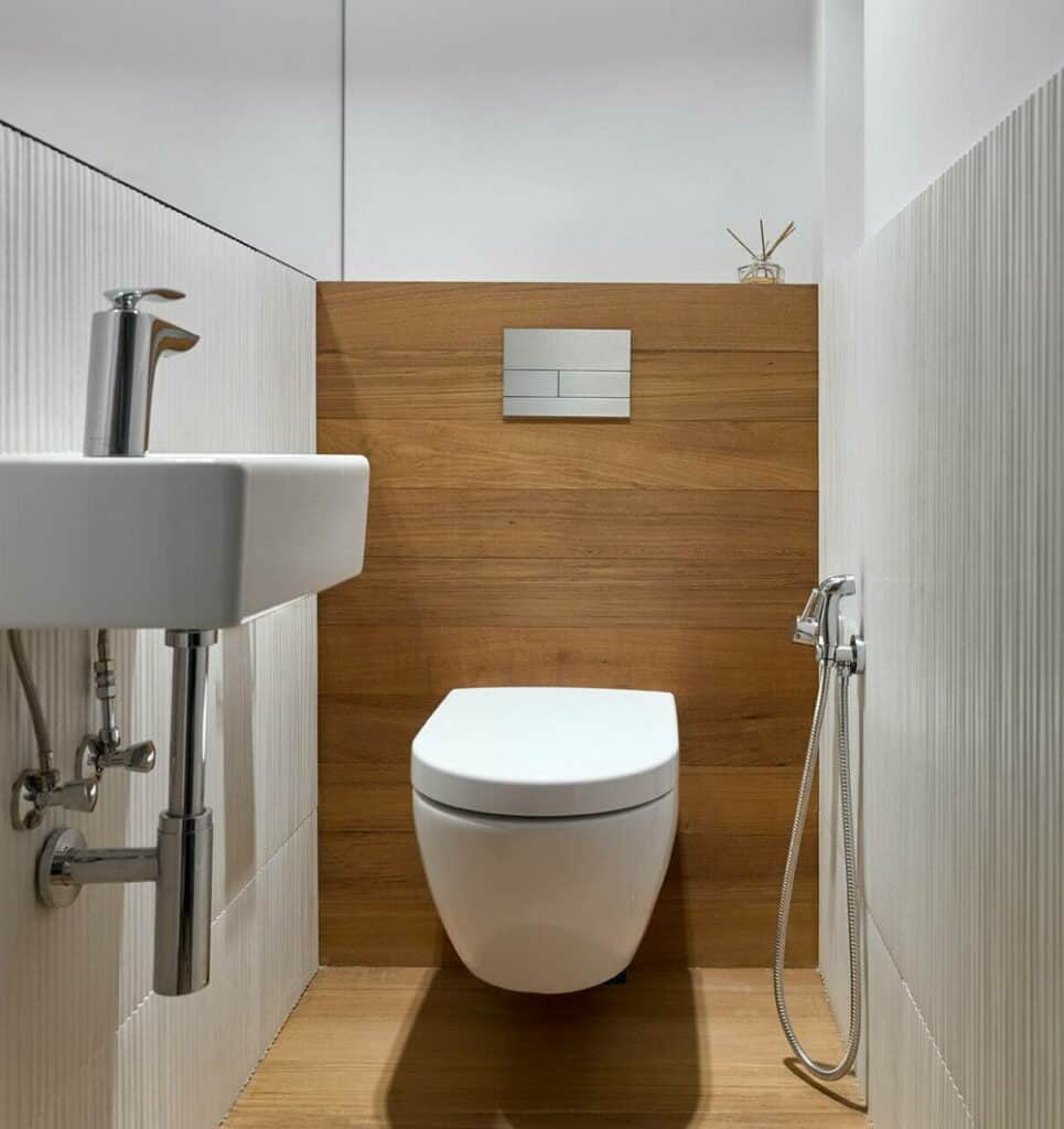 Best Compact Toilets for Small Bathrooms